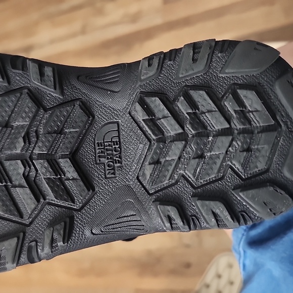 The North Face Black Insulated Winter Boots - Picture 10 of 10